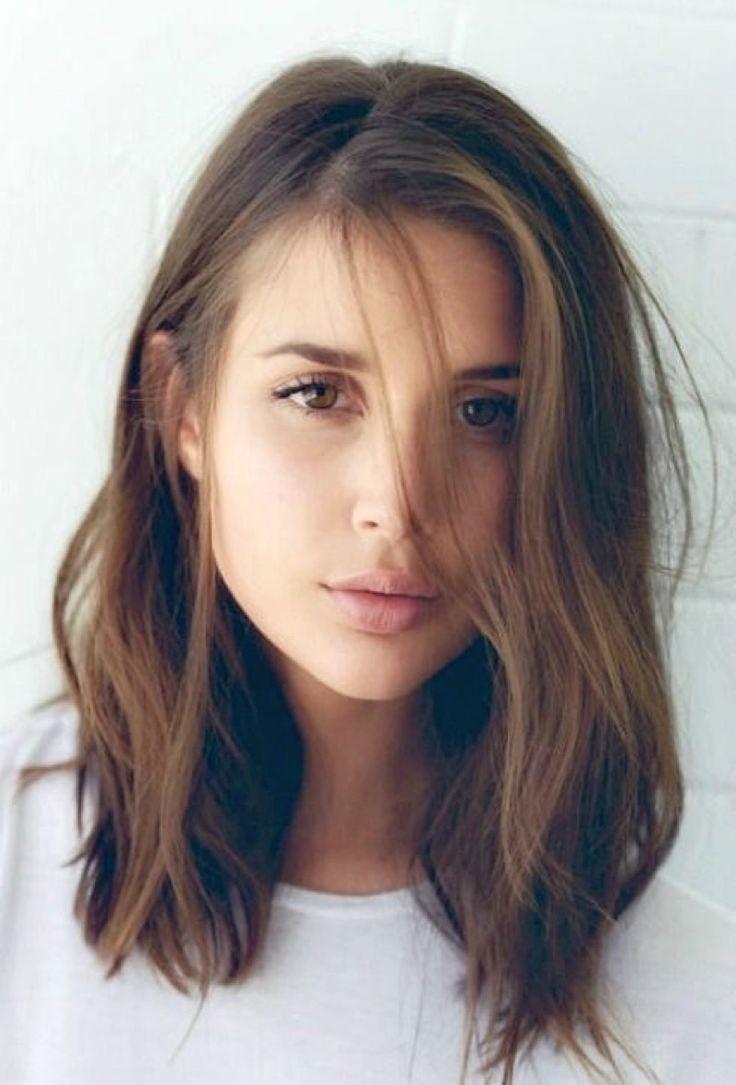 Light hairstyles to herself